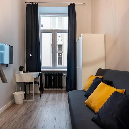 Dream Aparts - Piotrkowska 152 Hotel apartamentowy *