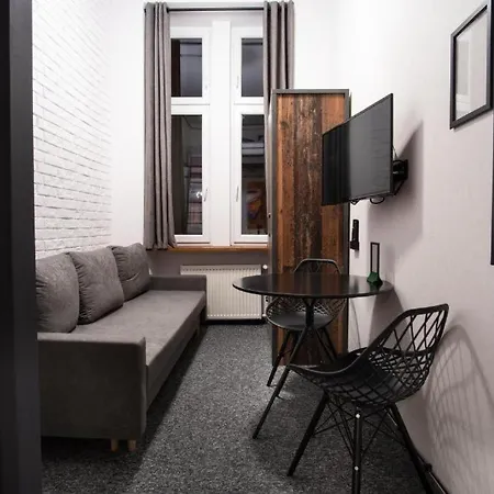 Dream Aparts - Piotrkowska 152 Hotel apartamentowy *